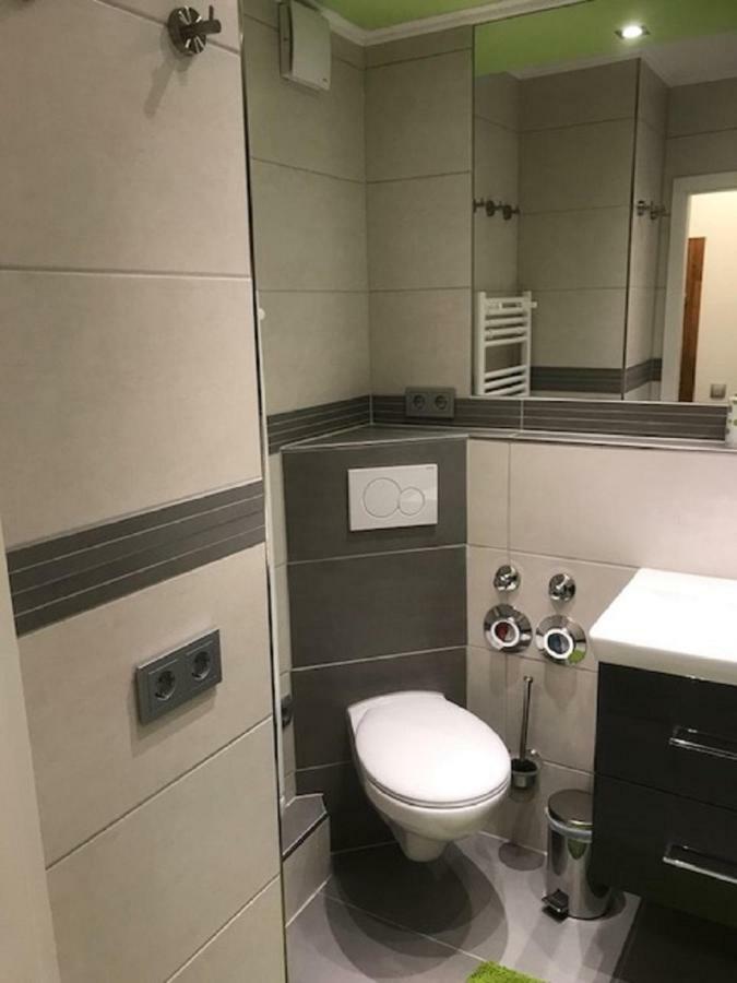 Fewo Mit Pool Haus Enere Au تودموس المظهر الخارجي الصورة